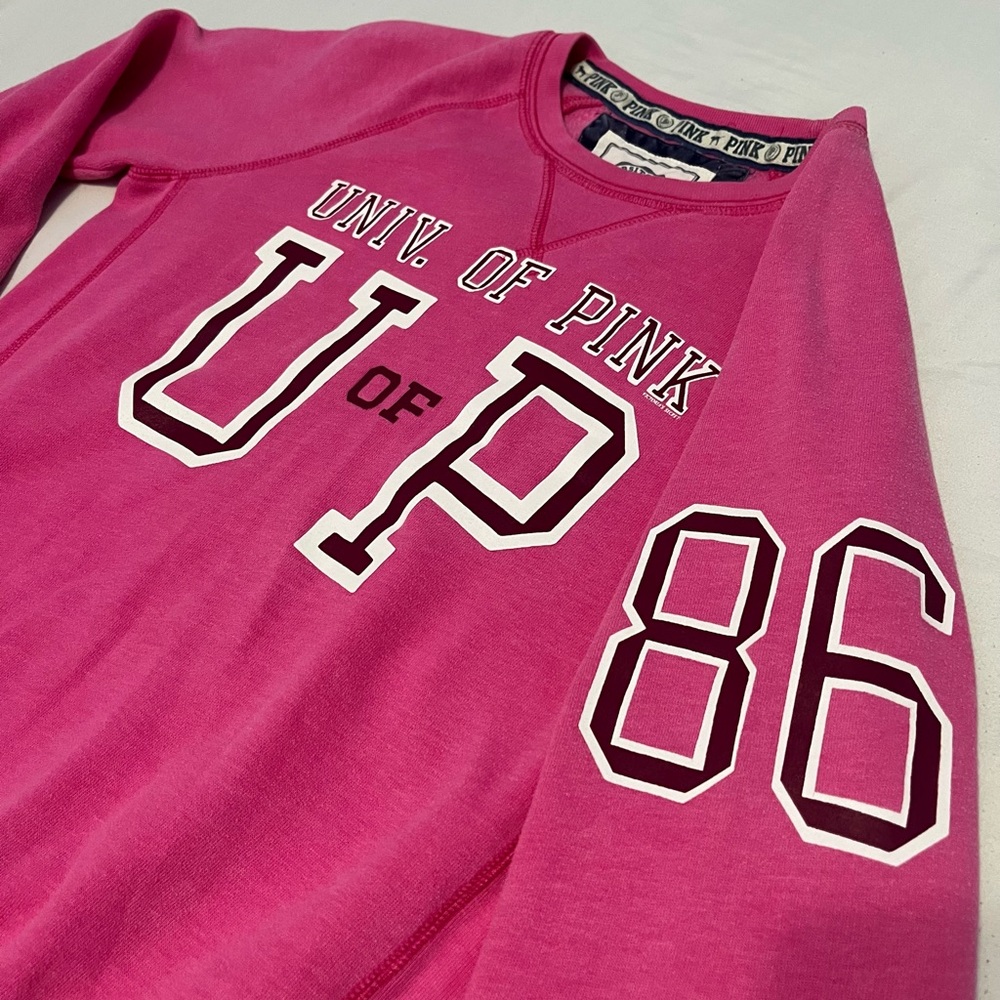 University of Pink sweater from PINK - size: XS - it’s a pretty pink sweater
